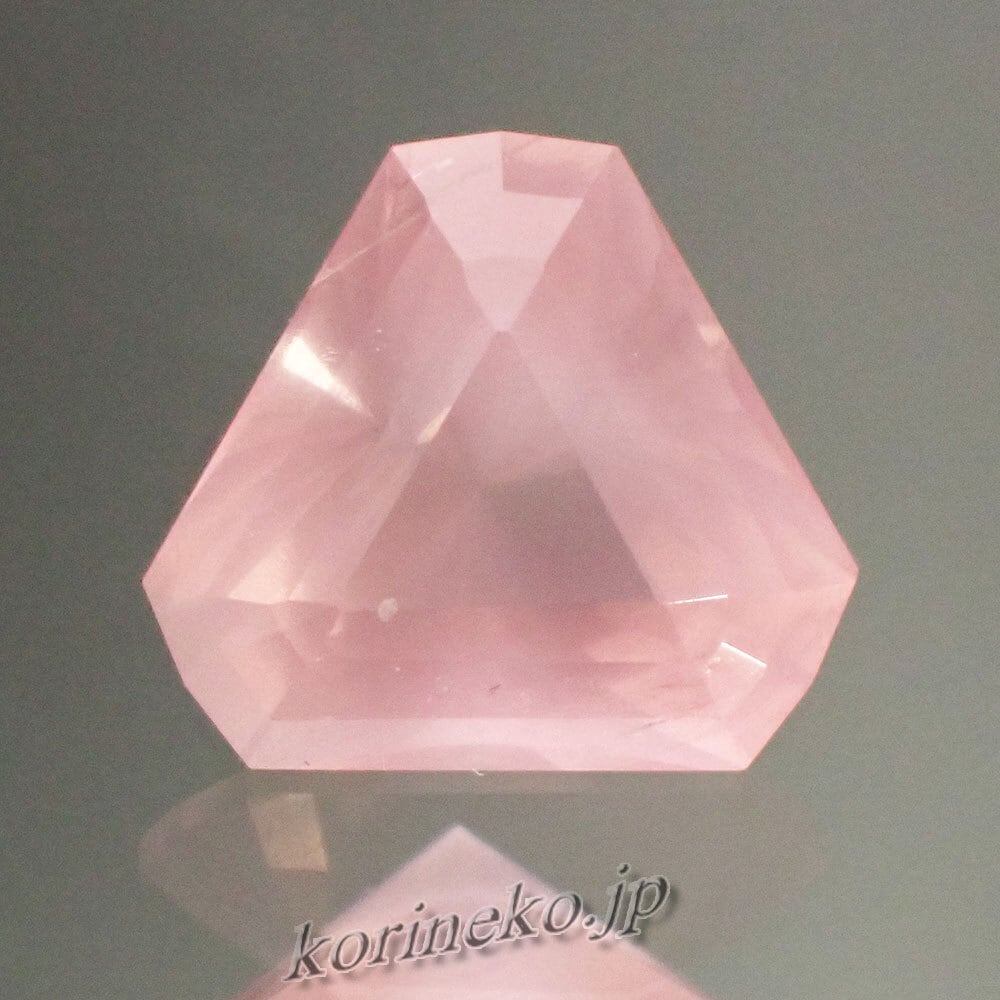 ローズクォーツのトライアングルカットルース 3.15ct の商品画像_4