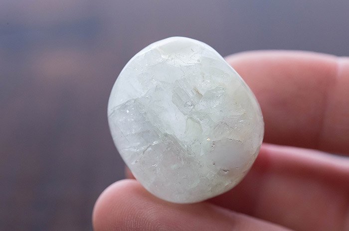  アポフィライト お守り石 インド産｜Apophyllite｜魚眼石｜ の商品画像_4