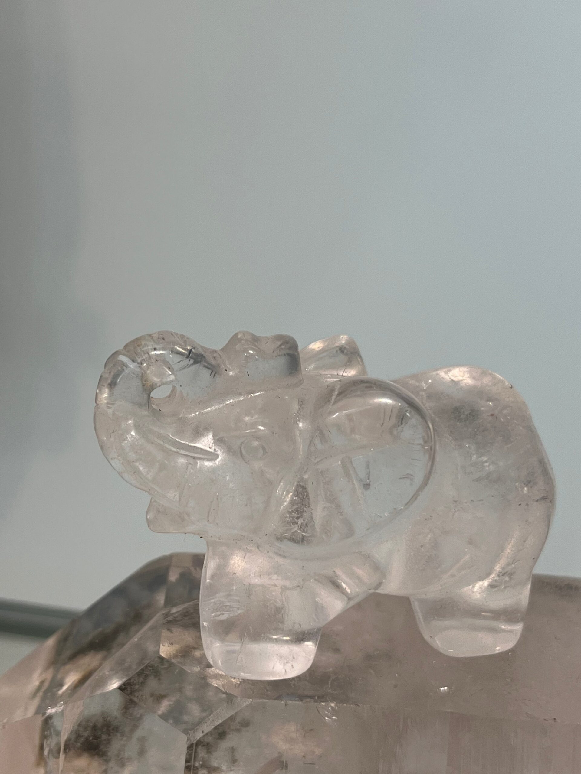 水晶、ゾウ、カービング［ブラジル産］の商品画像_2