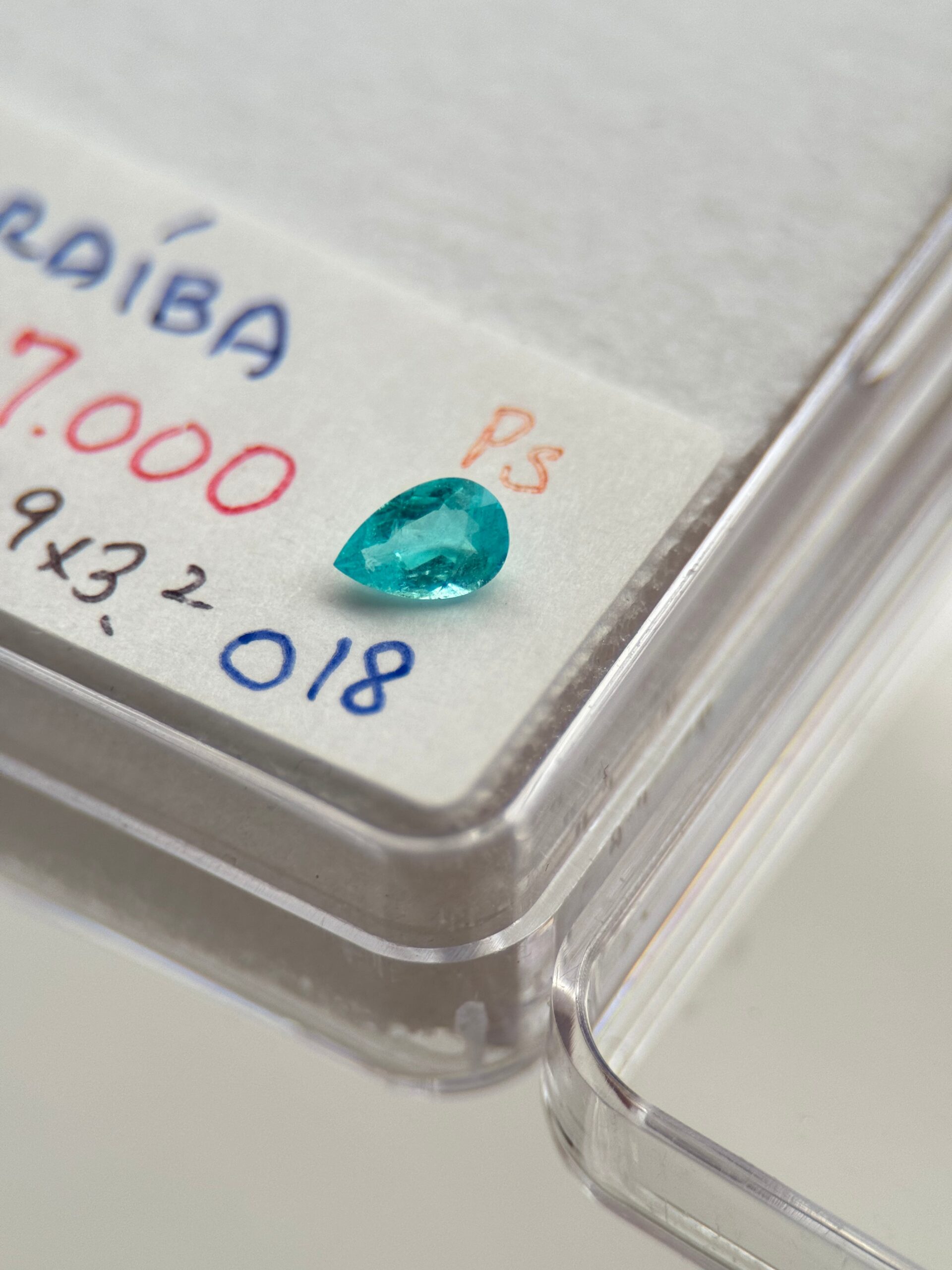パライバトルマリン 0.18ct ペアシェイプの商品画像_5