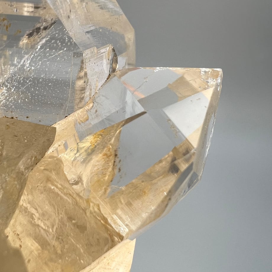 ガネッシュヒマール産リモナイトイン天然ヒマラヤ水晶/Ganesh Himal Limonite in Himalayan Quartzの商品画像_12