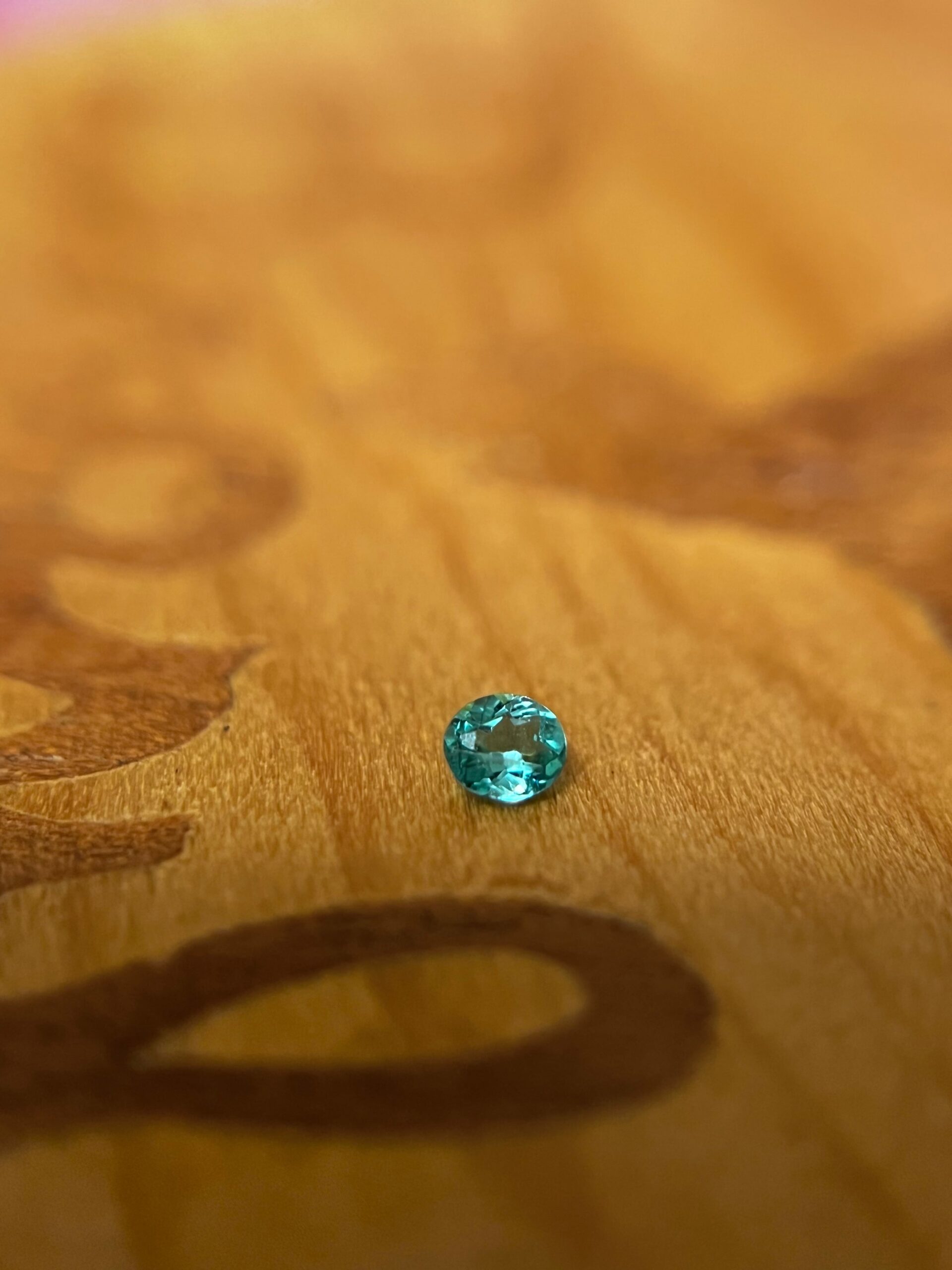 パライバトルマリン 0.06ct オーバルの商品画像_4