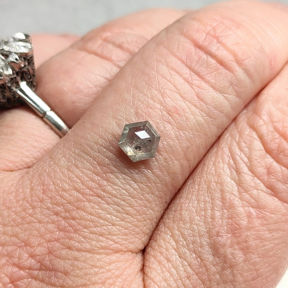 ソルト&ペッパー ヘキサゴン 0.85ct （B202）の商品画像_6