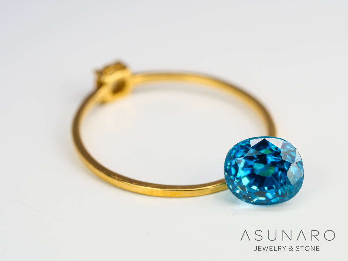 ブルージルコン ラタナキリブルー クッションカット 2.52ct カンボジア産 【240502-1993】の商品画像_2