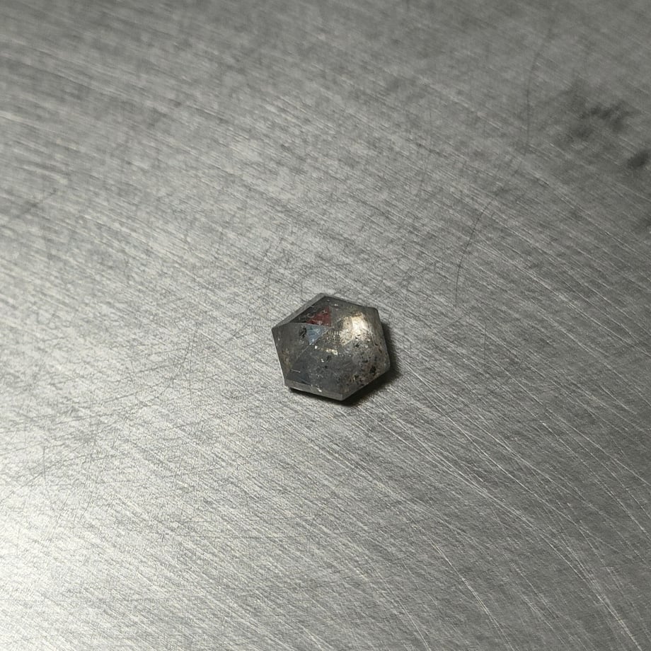 ソルト&ペッパー ヘキサゴン 0.85ct （B202）の商品画像_4