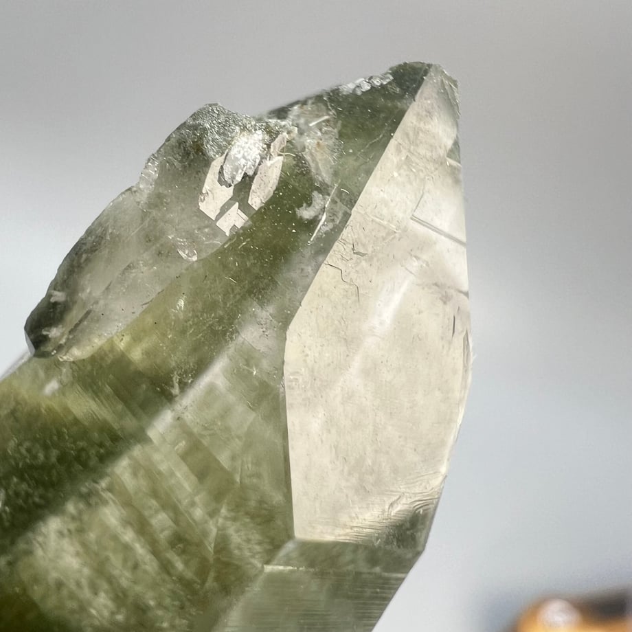 ガネッシュヒマール産クローライトイン天然ヒマラヤ水晶ポイント/Ganesh Himal Chlorite in Himalayan Quartz Mini Pointの商品画像_14