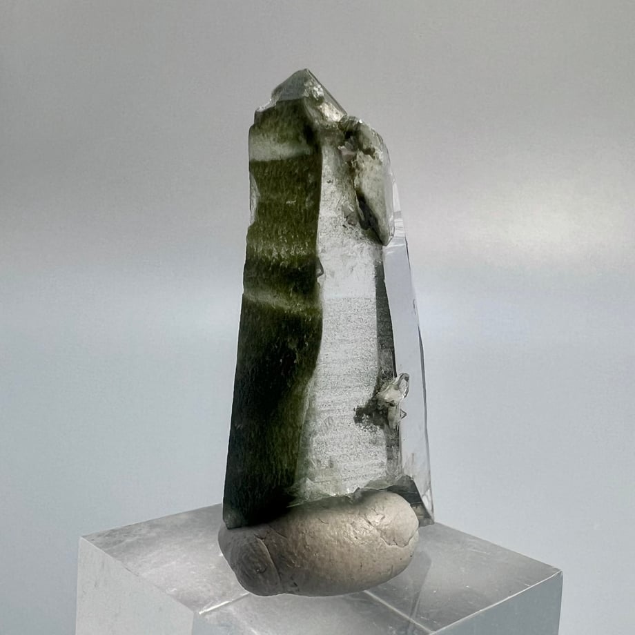 ガネッシュヒマール産クローライトイン天然ヒマラヤ水晶ポイント/Ganesh Himal Chlorite in Himalayan Quartz Mini Pointの商品画像_18