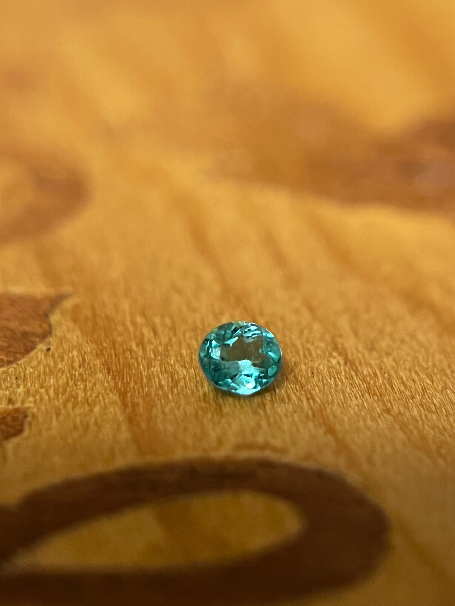 パライバトルマリン 0.06ct オーバルの商品画像_3