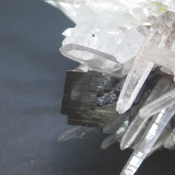 マンガン重石＆蛍石＆水晶・Hubunerite&Fluorite&Quartzの商品画像_3