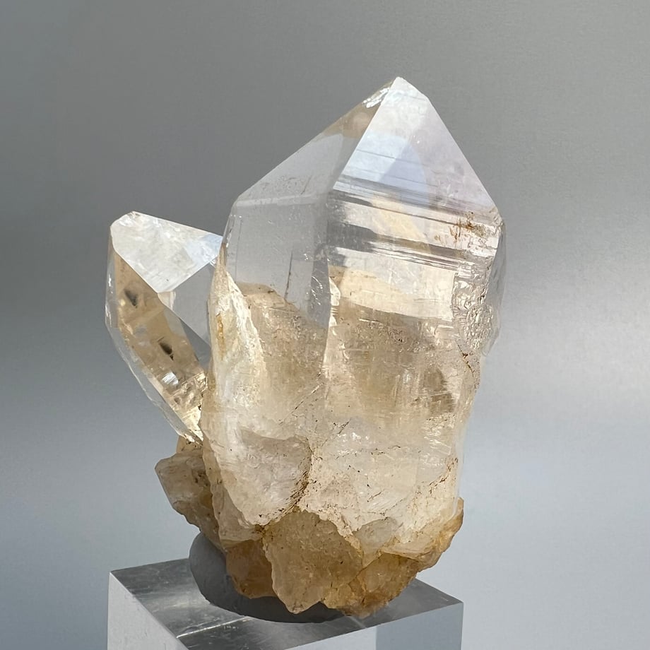 ガネッシュヒマール産リモナイトイン天然ヒマラヤ水晶/Ganesh Himal Limonite in Himalayan Quartzの商品画像_2