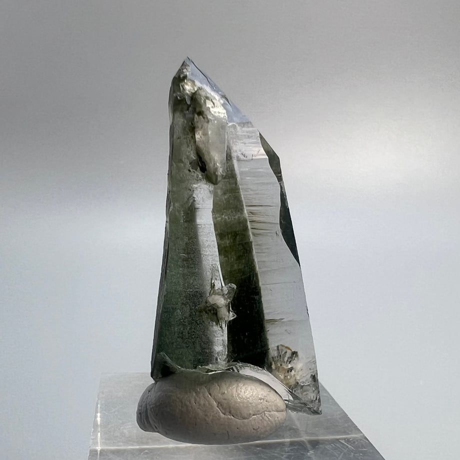 ガネッシュヒマール産クローライトイン天然ヒマラヤ水晶ポイント/Ganesh Himal Chlorite in Himalayan Quartz Mini Pointの商品画像_19