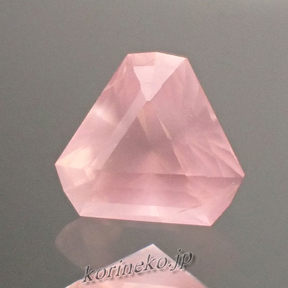  ローズクォーツのトライアングルカットルース 3.15ct の商品画像_8
